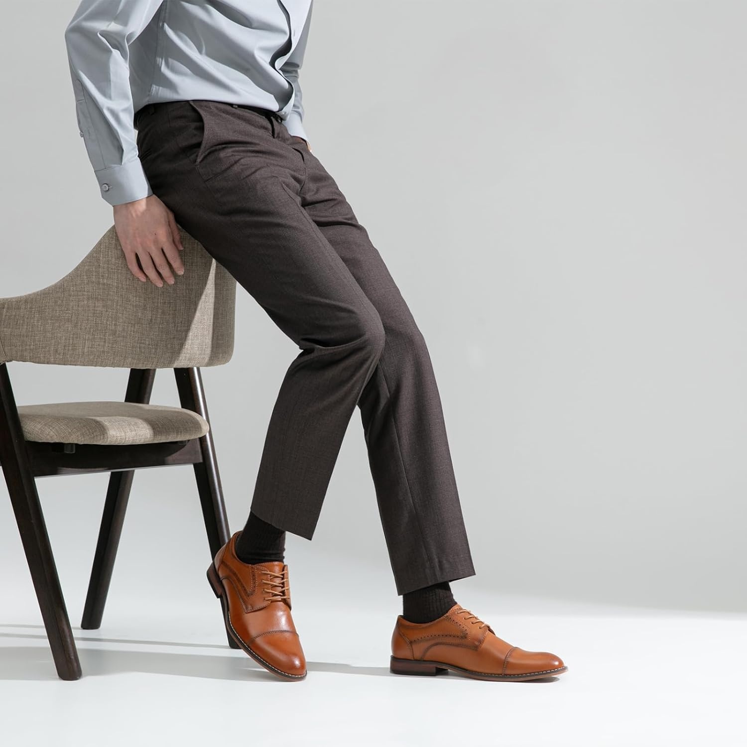 image:imageVostey Mens Dress Shoes Classic Wingtip Brogue Men OxfordsPolished Browncap Toe636